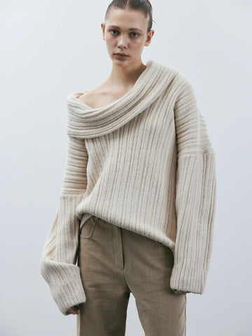 Astrid | Pull oversized en maille côtelée pour femmes, décolleté épaule dénudée