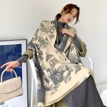 Maren | Écharpe tricotée réversible en toile botanique pour femmes