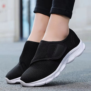 Hedda | Chaussures orthopédiques à brides ajustables pour femmes à large fit