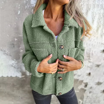 Margaux | Chic Veste Surchemise en Maille Bouclette Femme Poches Plaquées et Col Chemise
