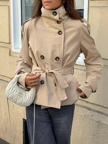 Margot | Chic Trench Court Femme Col Montant Double Boutonnage Ceinturé